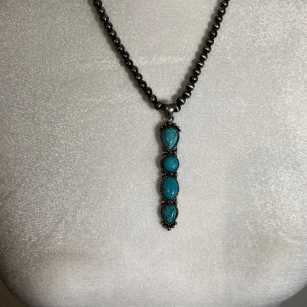 Silver beaded and 4 stone turquoise necklace 11 inches long total NWOT - Picture 3 of 6